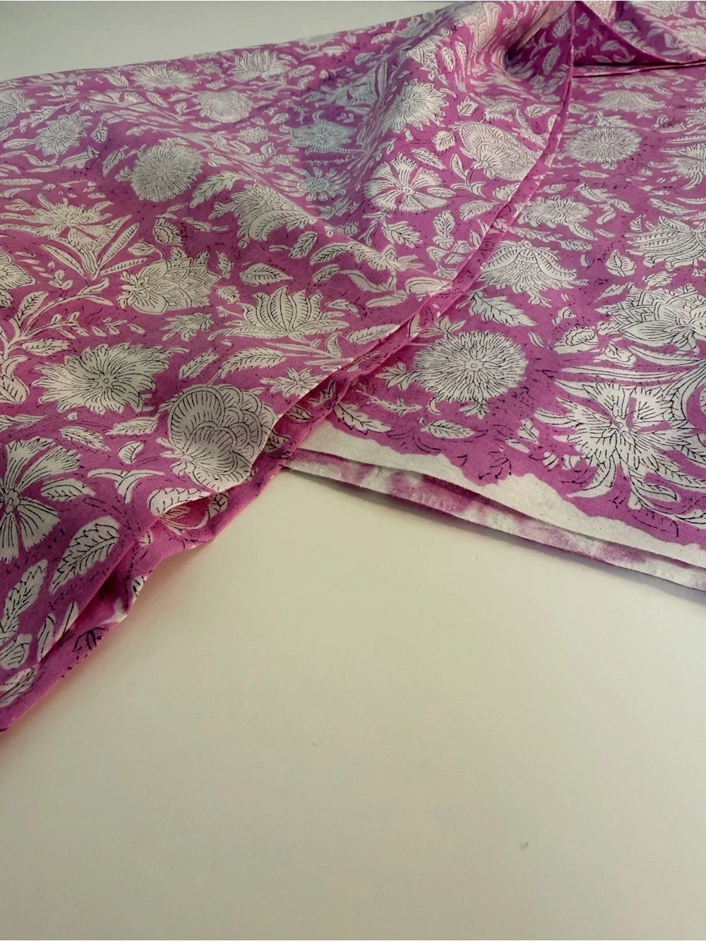 Hand Printed Cotton Fabric in Fuchsia & White. Hand blocked in India. 3 yards - Picture 2 of 4